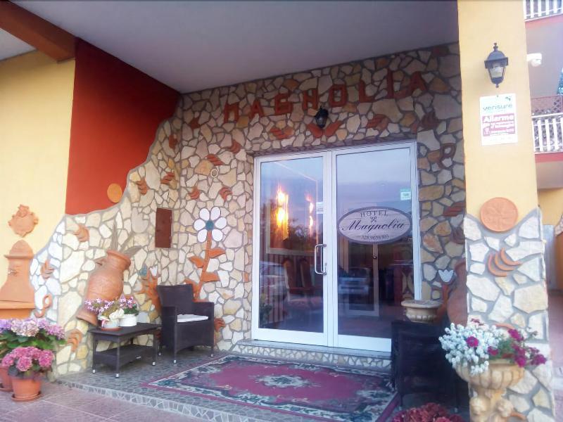 Magnolia Hotel Valmontone Ngoại thất bức ảnh